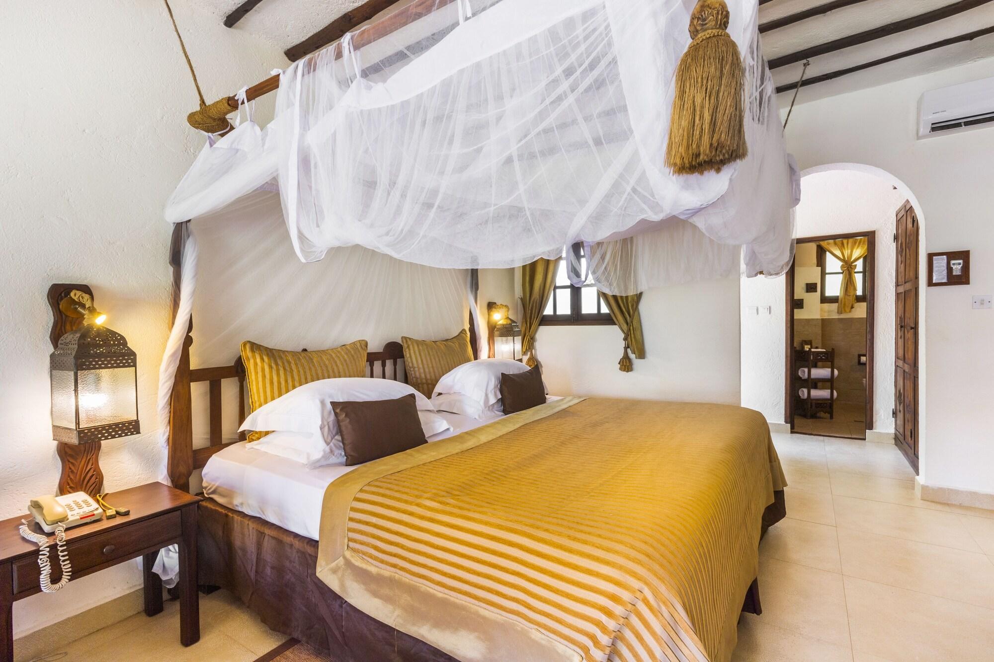 Breezes Beach Club And Spa Буейю Екстериор снимка