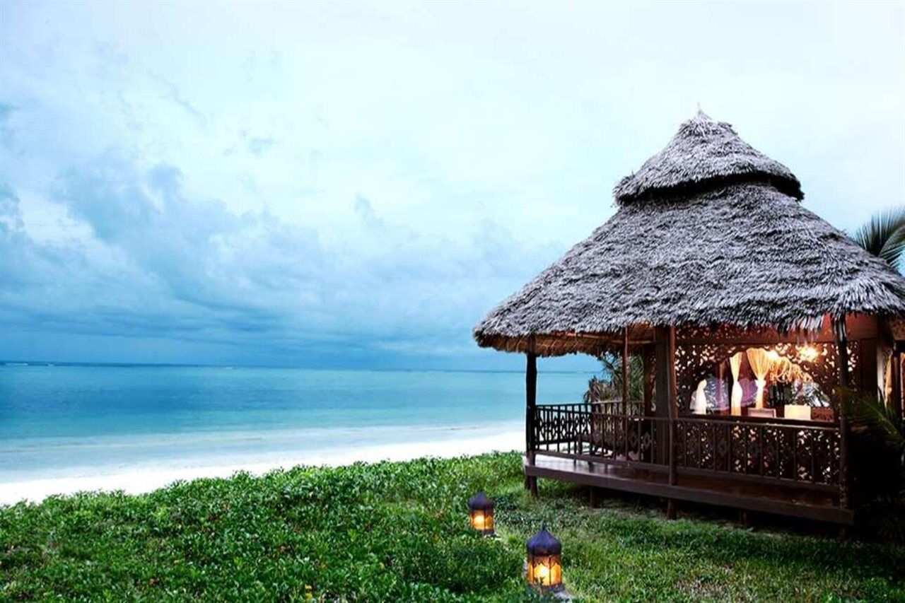 Breezes Beach Club And Spa Буейю Екстериор снимка