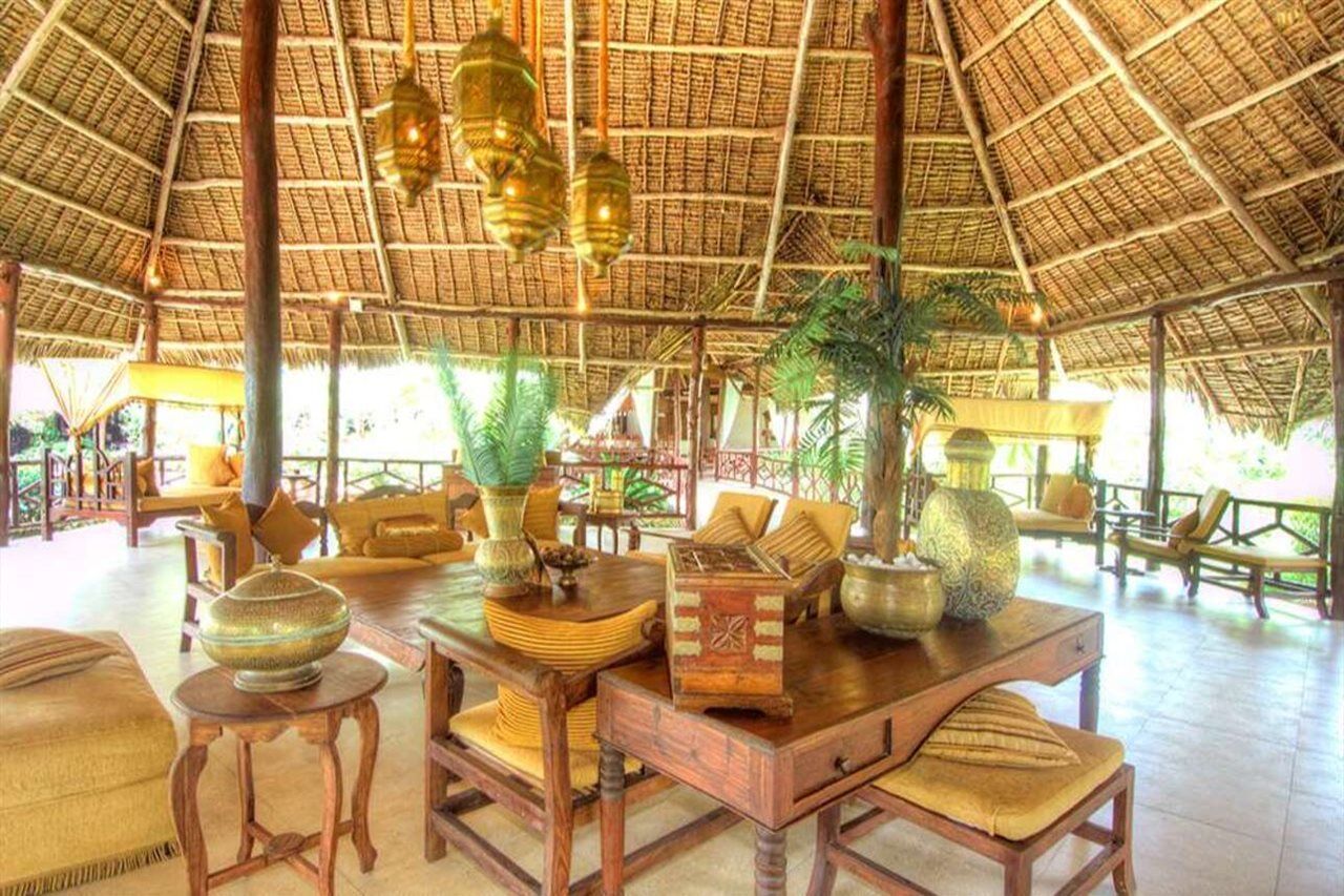 Breezes Beach Club And Spa Буейю Екстериор снимка