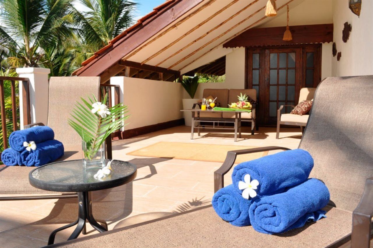 Breezes Beach Club And Spa Буейю Екстериор снимка